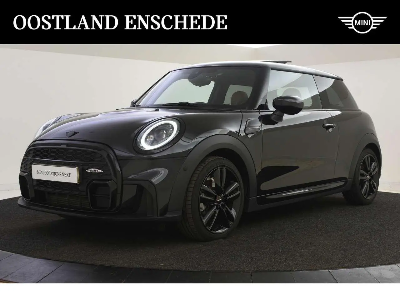 Photo 1 : Mini John Cooper Works 2023 Essence