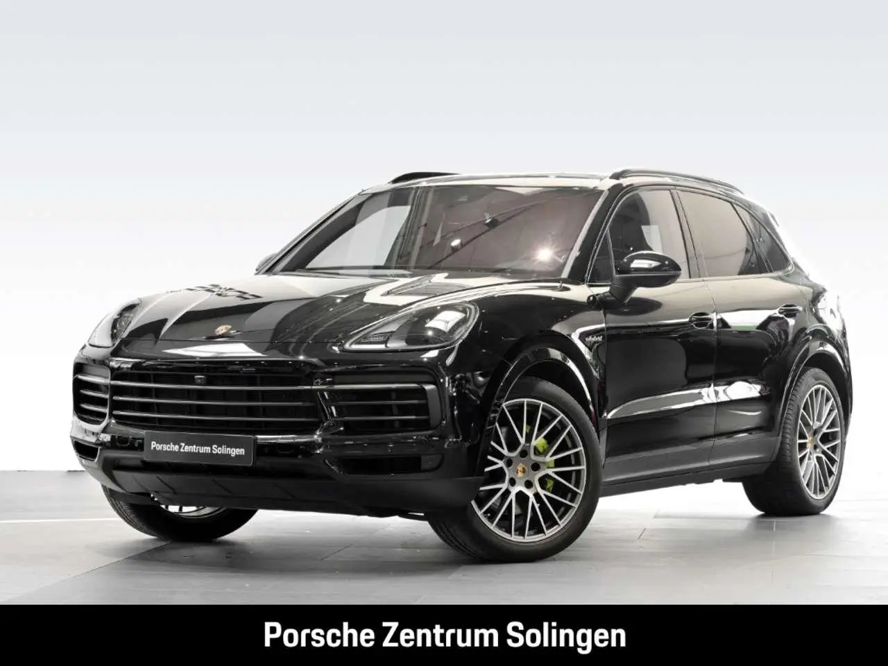 Photo 1 : Porsche Cayenne 2023 Hybrid