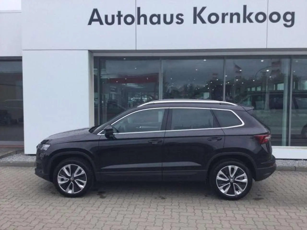 Photo 1 : Skoda Karoq 2024 Essence