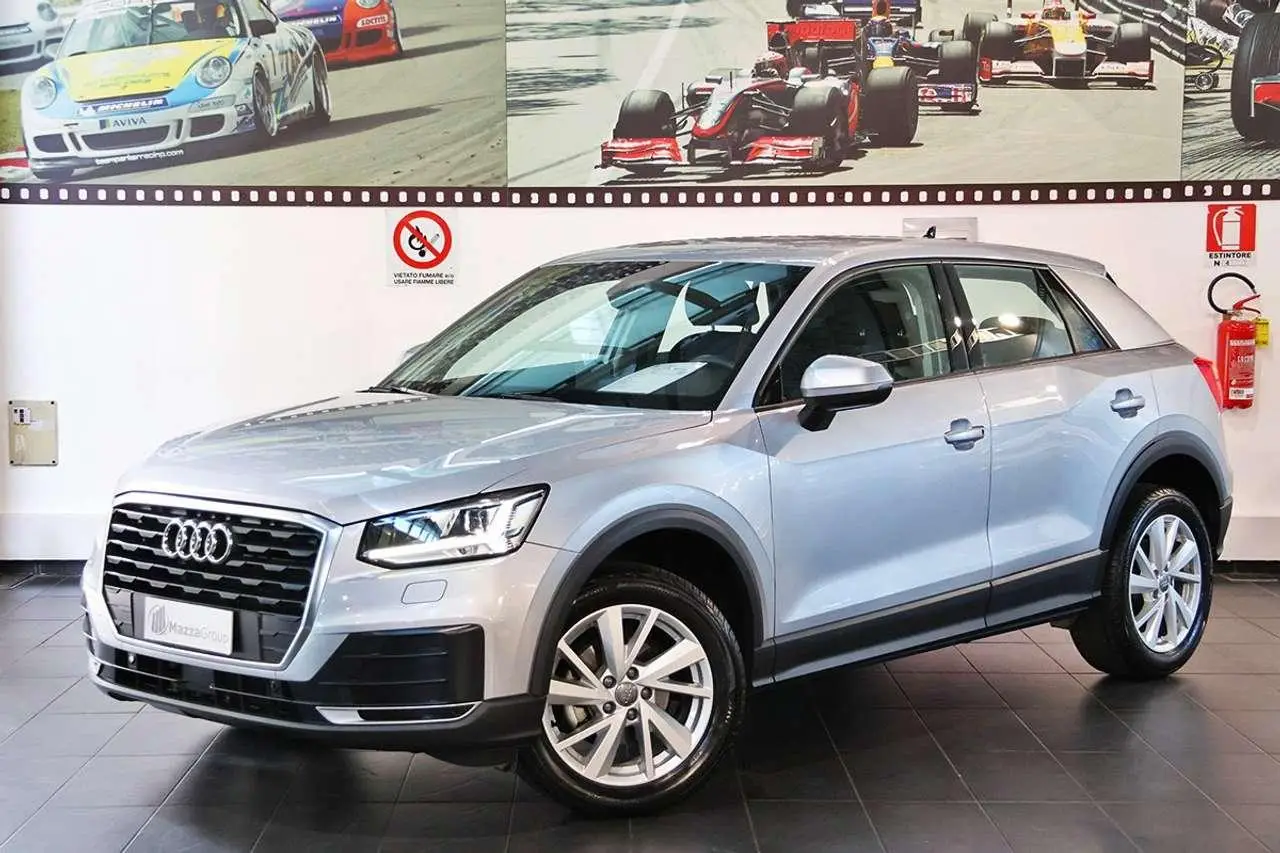 Photo 1 : Audi Q2 2020 Essence