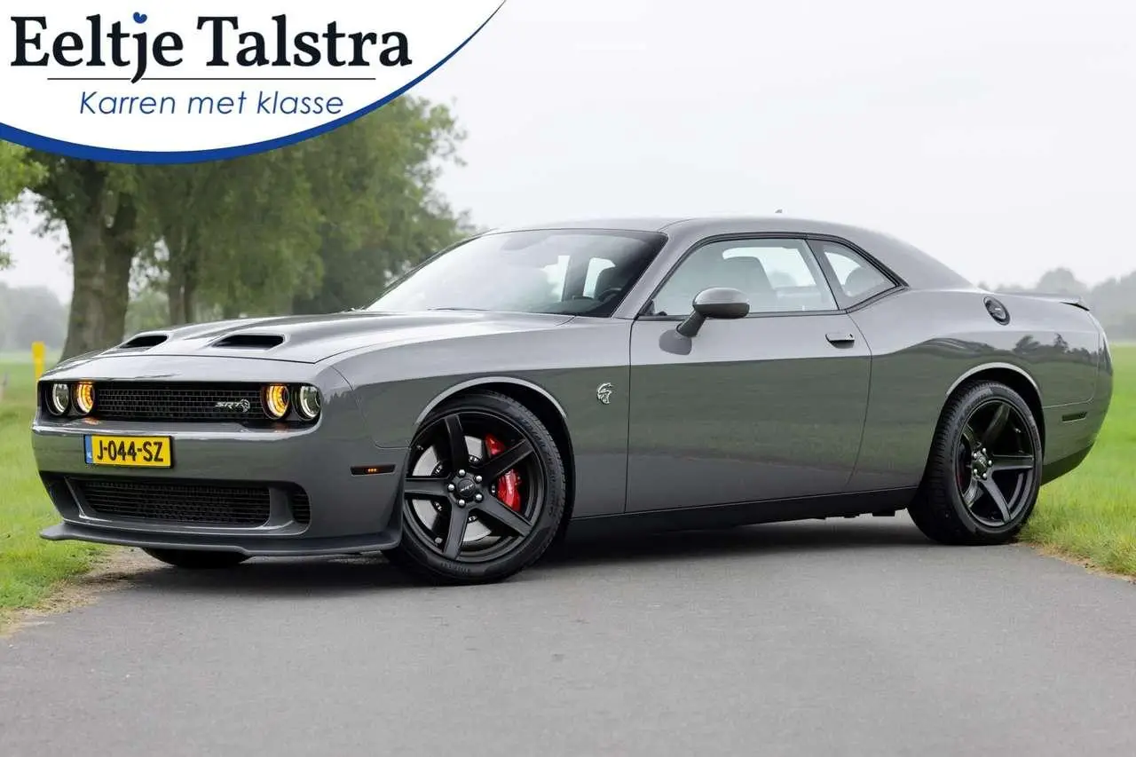 Photo 1 : Dodge Challenger 2019 Essence