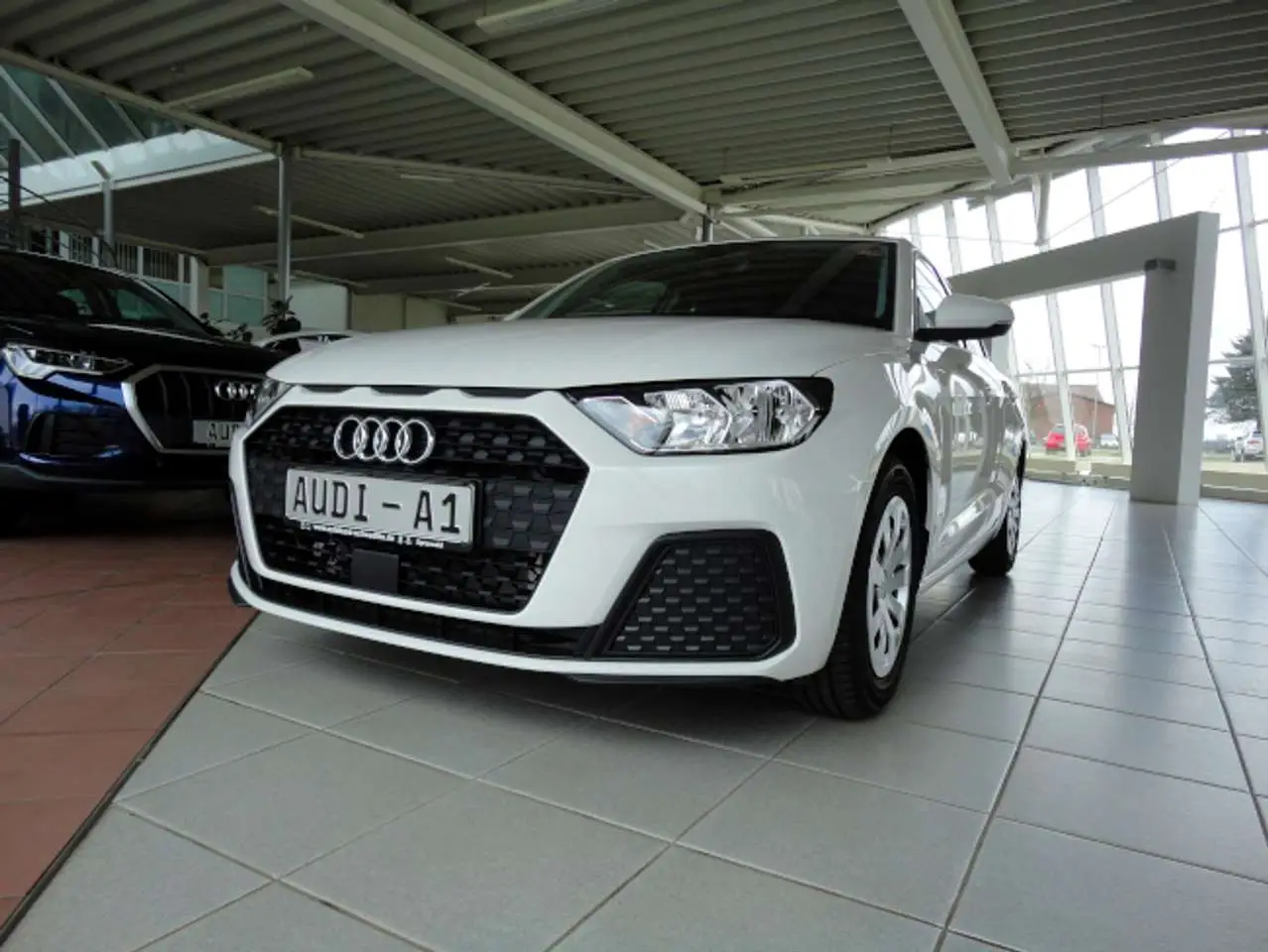 Photo 1 : Audi A1 2023 Petrol