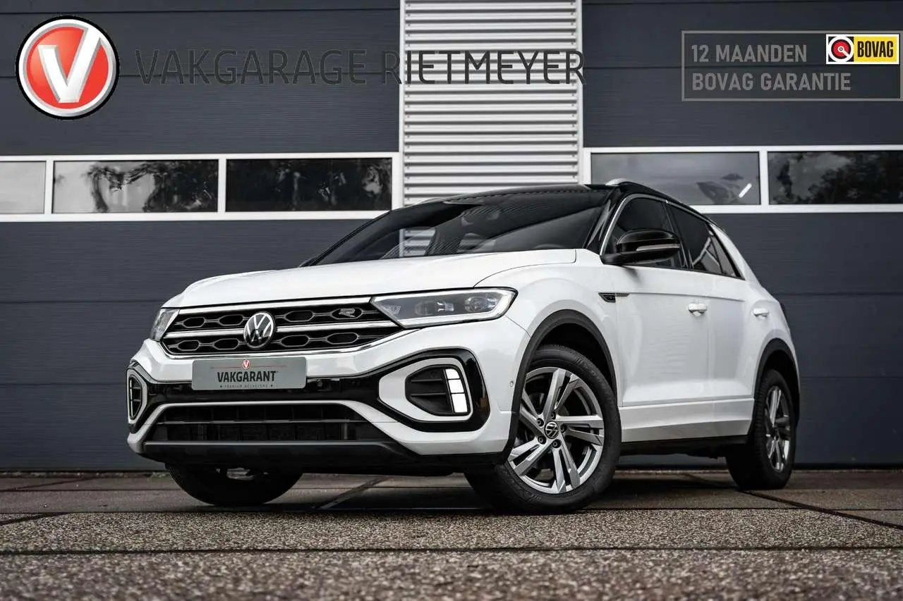 Photo 1 : Volkswagen T-roc 2023 Petrol