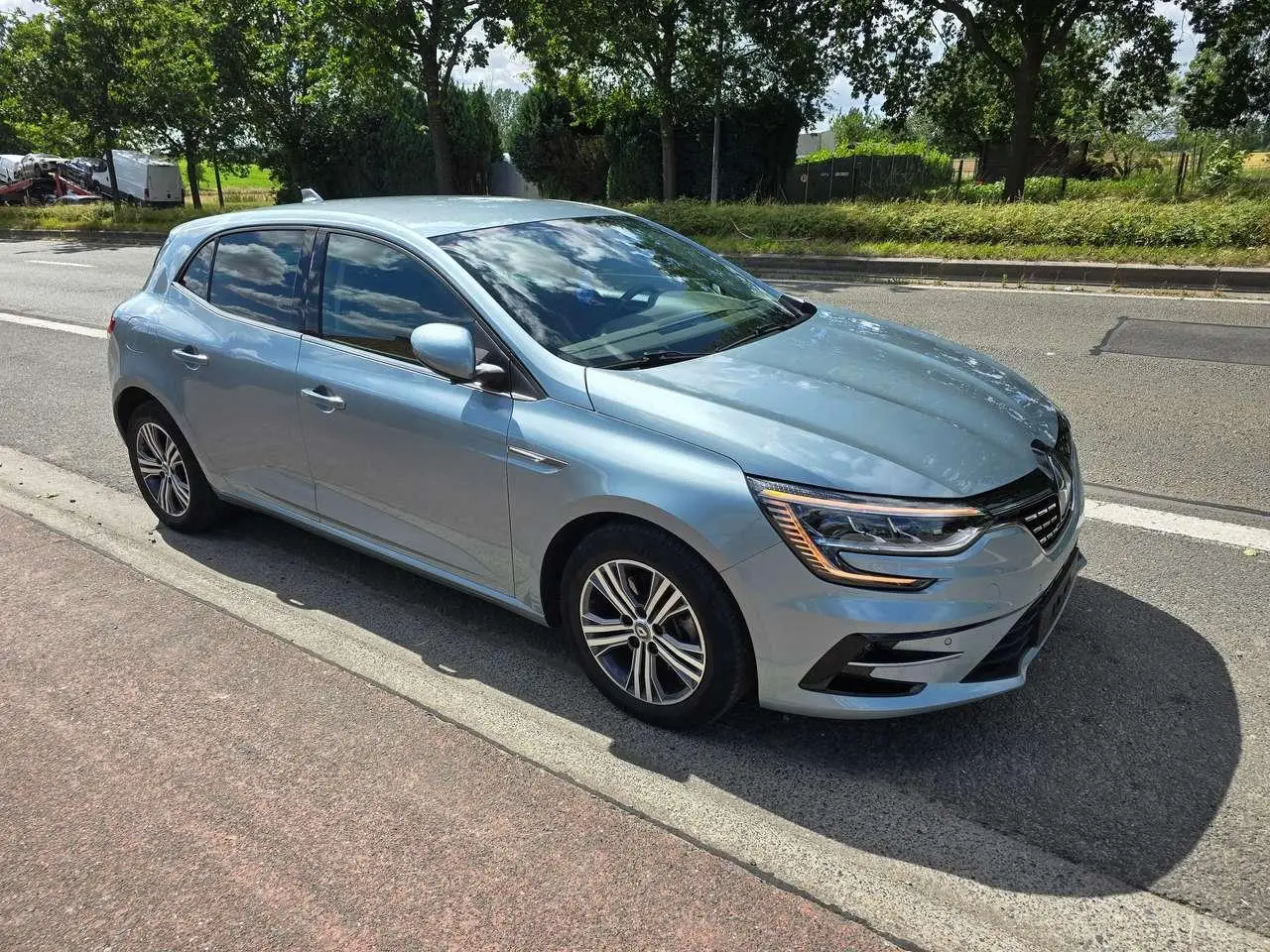 Photo 1 : Renault Megane 2021 Hybrid