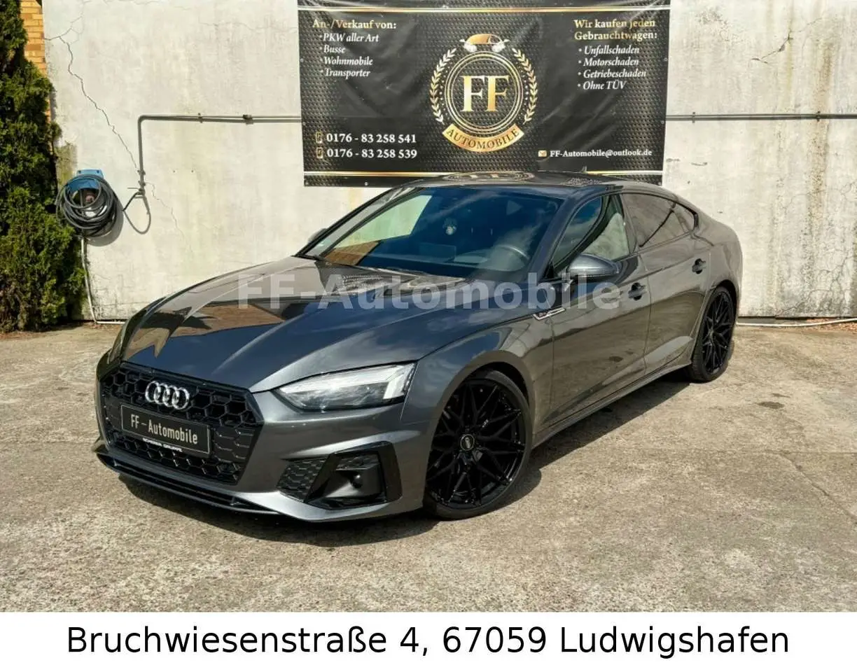 Photo 1 : Audi A5 2020 Essence