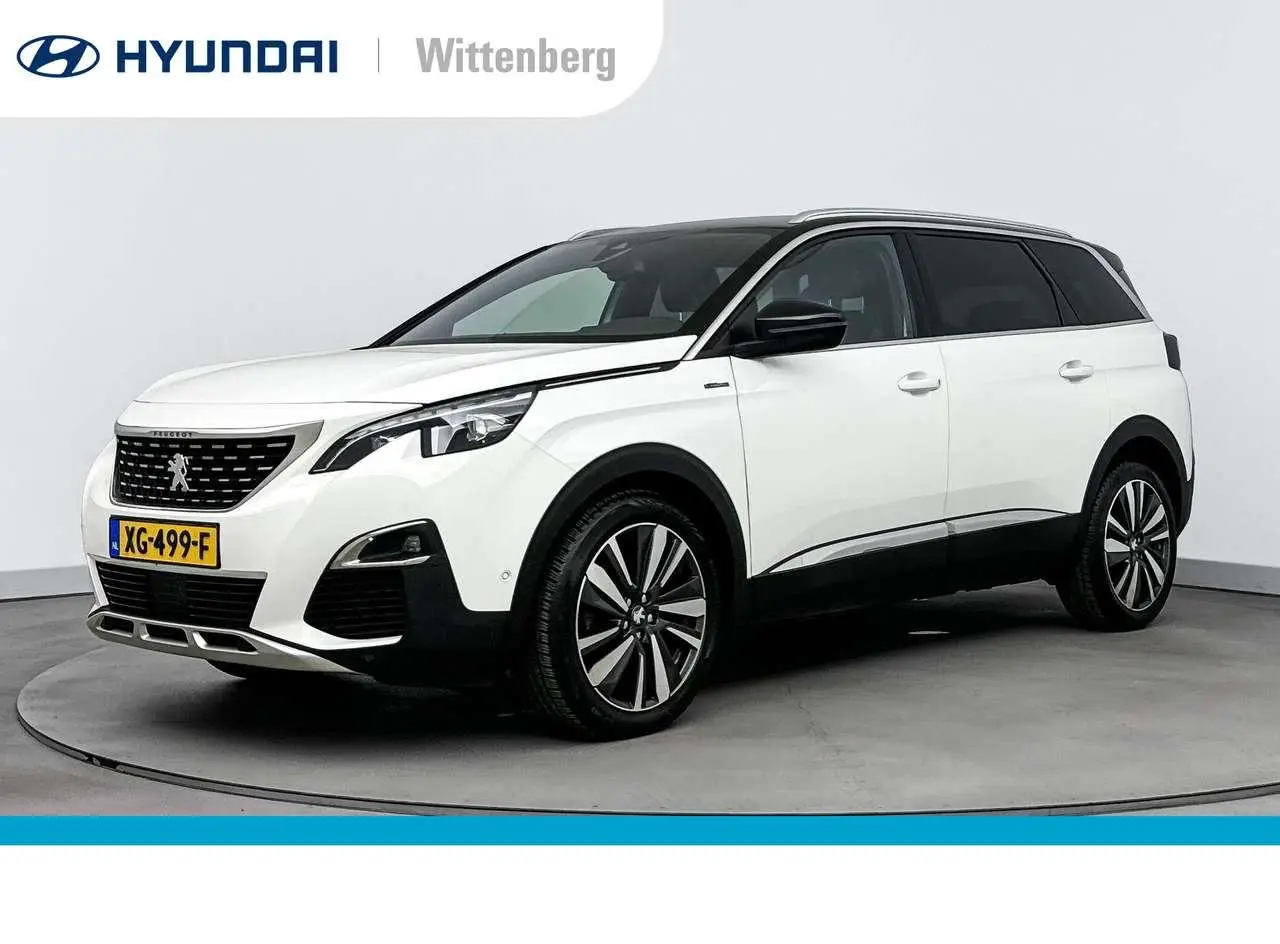 Photo 1 : Peugeot 5008 2019 Petrol