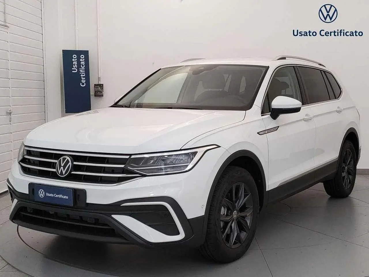 Photo 1 : Volkswagen Tiguan 2024 Diesel