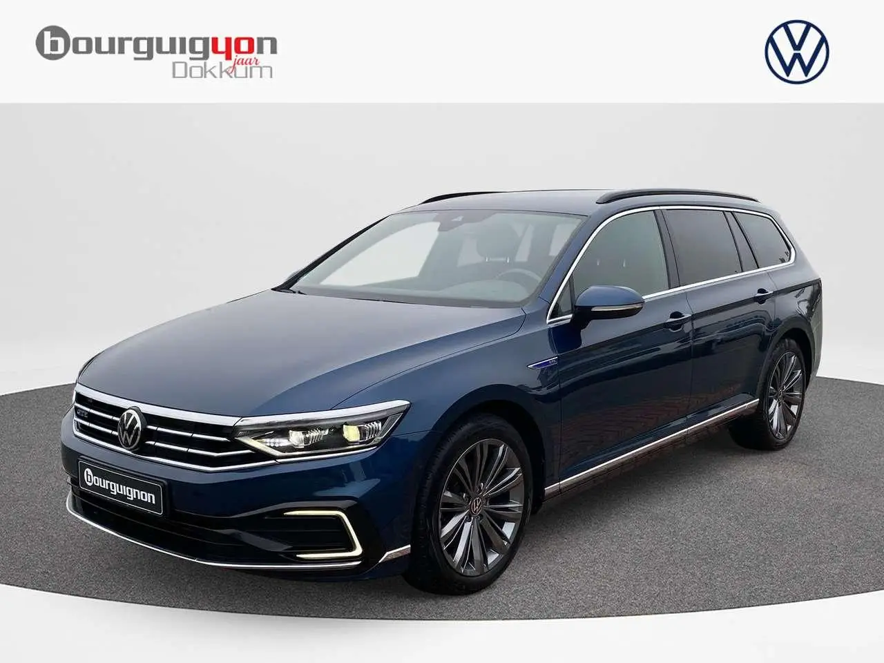 Photo 1 : Volkswagen Passat 2021 Hybrid