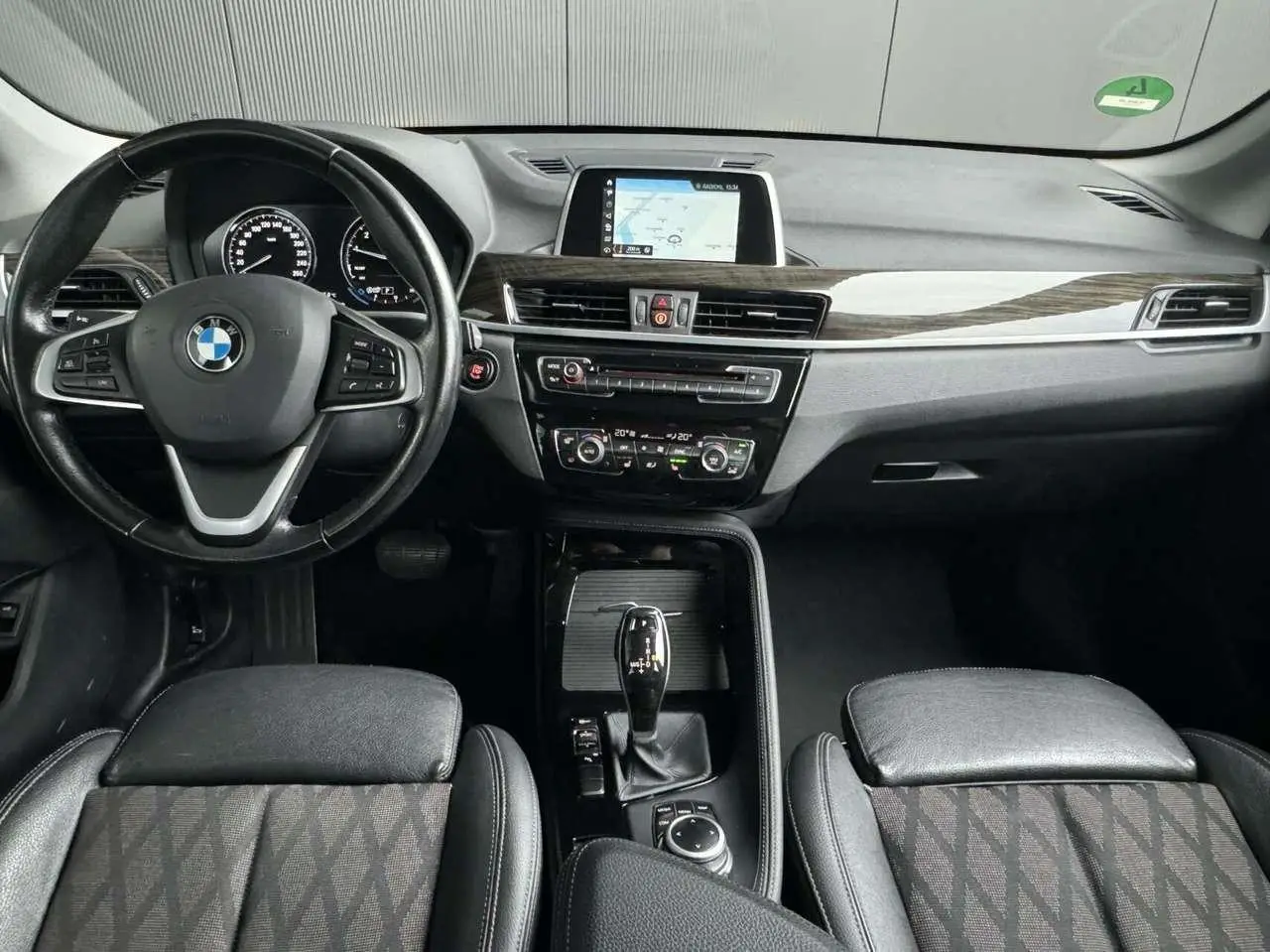 Photo 1 : Bmw X1 2019 Petrol