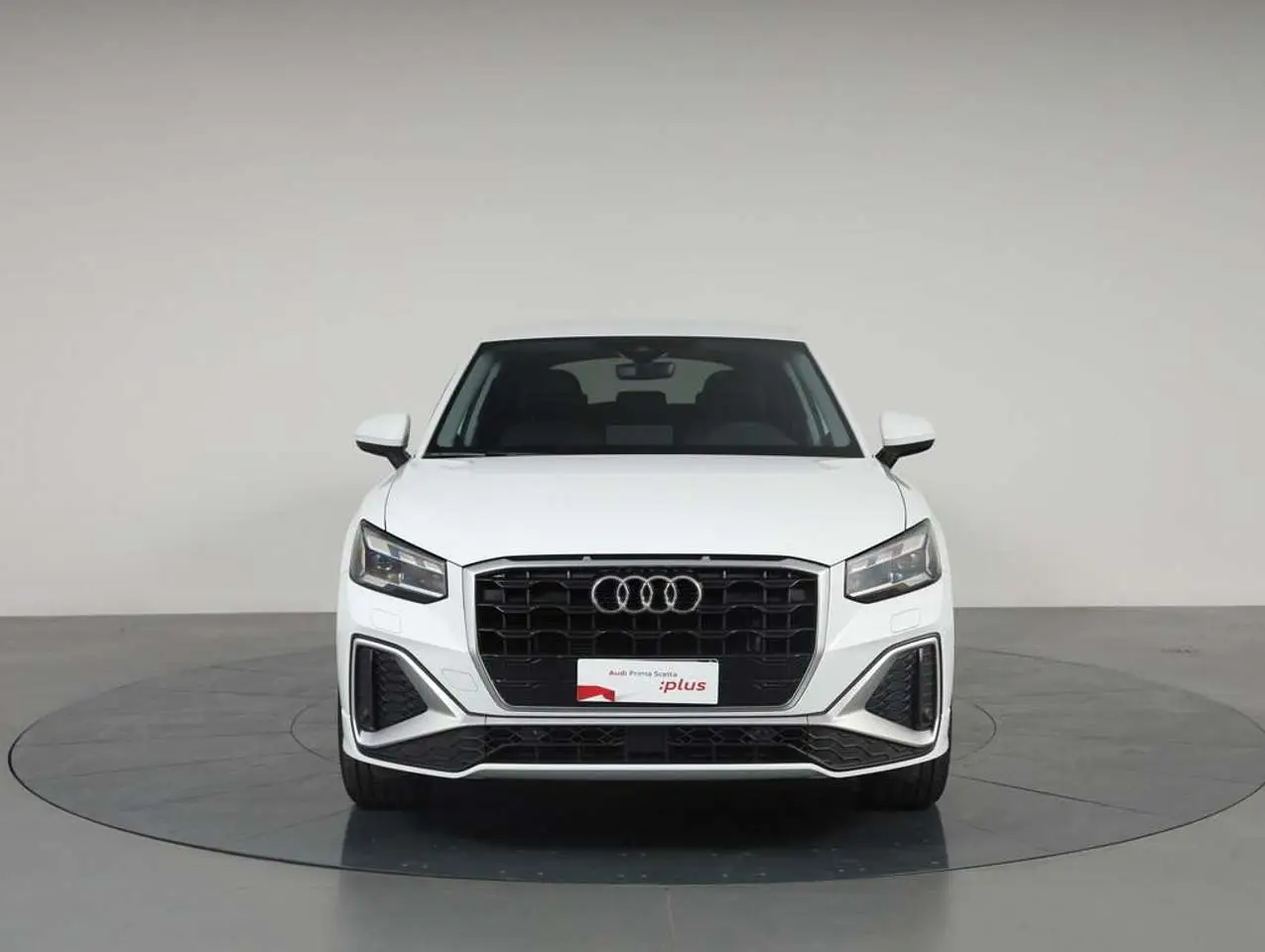 Photo 1 : Audi Q2 2023 Diesel