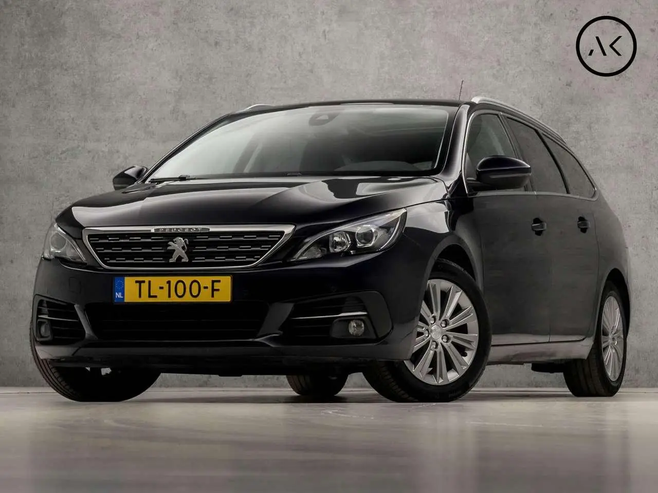 Photo 1 : Peugeot 308 2018 Petrol