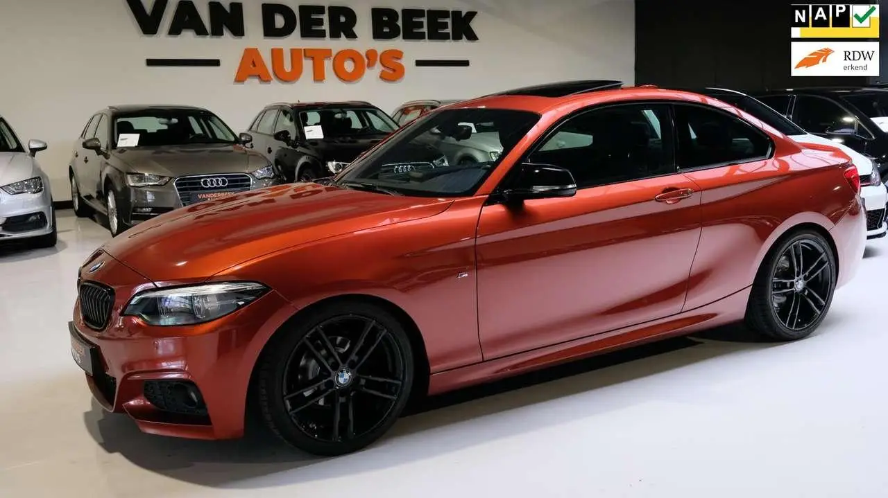 Photo 1 : Bmw Serie 2 2017 Petrol