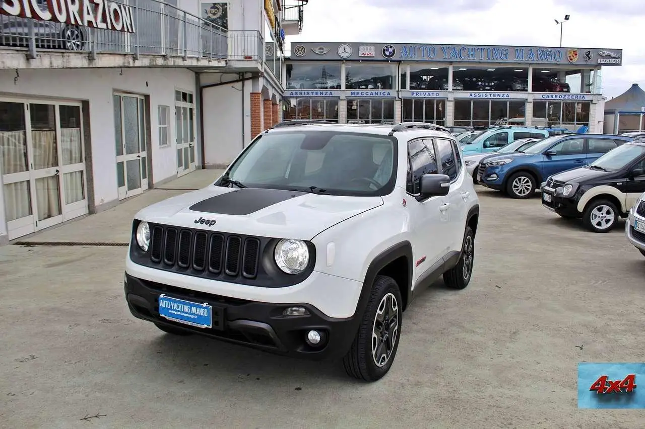 Photo 1 : Jeep Renegade 2016 Diesel