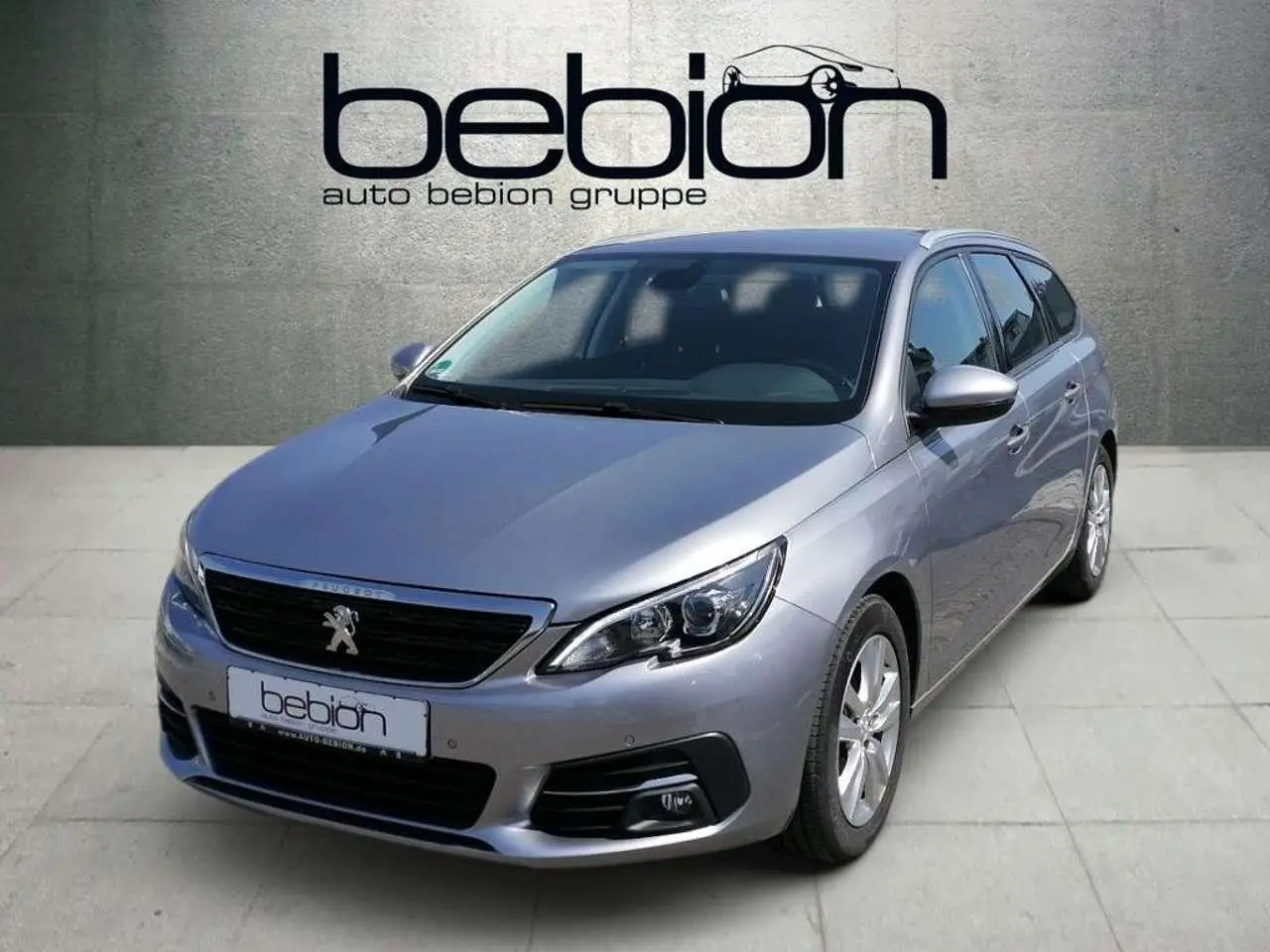 Photo 1 : Peugeot 308 2019 Essence