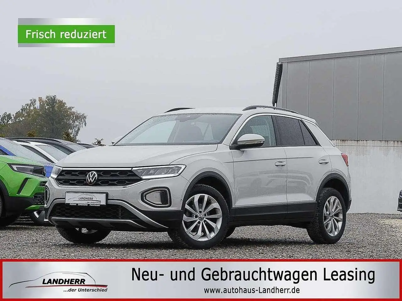 Photo 1 : Volkswagen T-roc 2023 Petrol