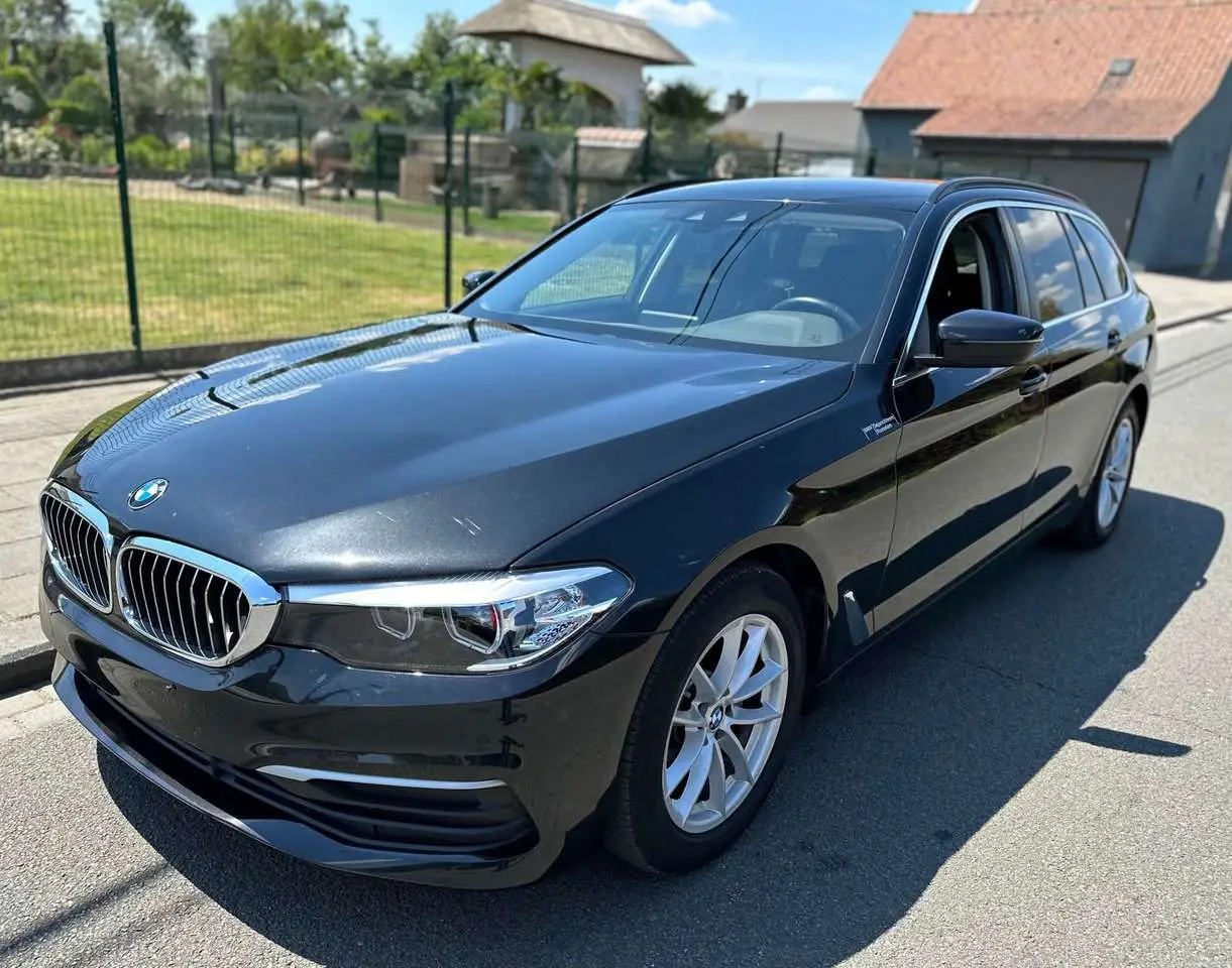 Photo 1 : Bmw Serie 5 2019 Diesel