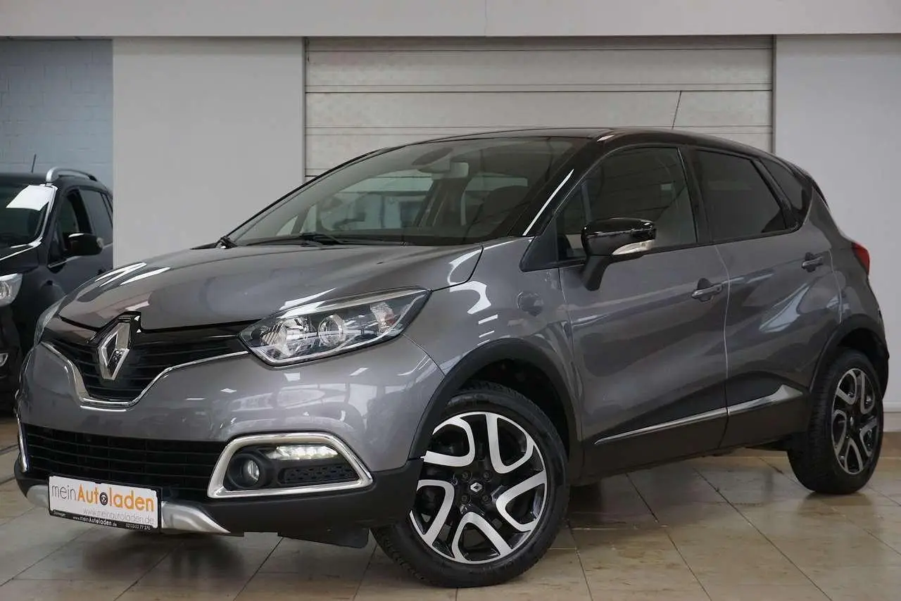 Photo 1 : Renault Captur 2015 Petrol