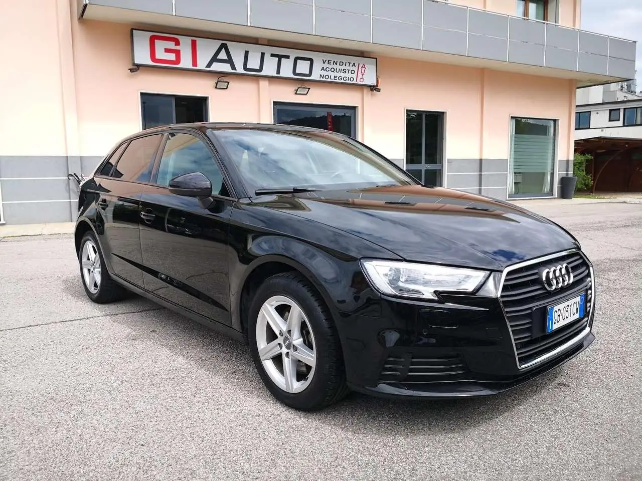 Photo 1 : Audi A3 2020 Diesel