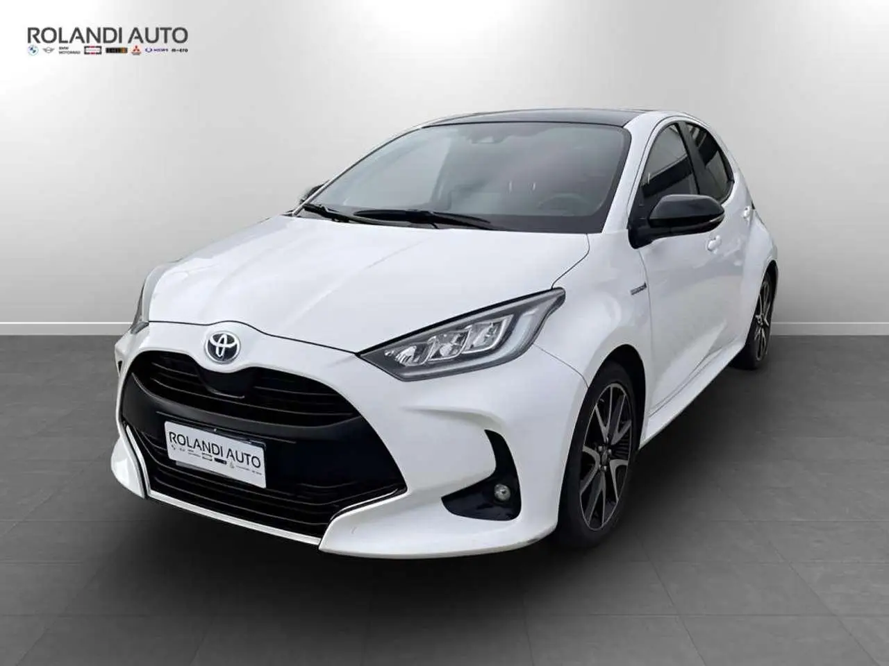 Photo 1 : Toyota Yaris 2021 Hybride