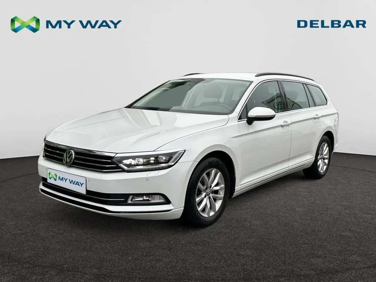 Photo 1 : Volkswagen Passat 2018 Essence