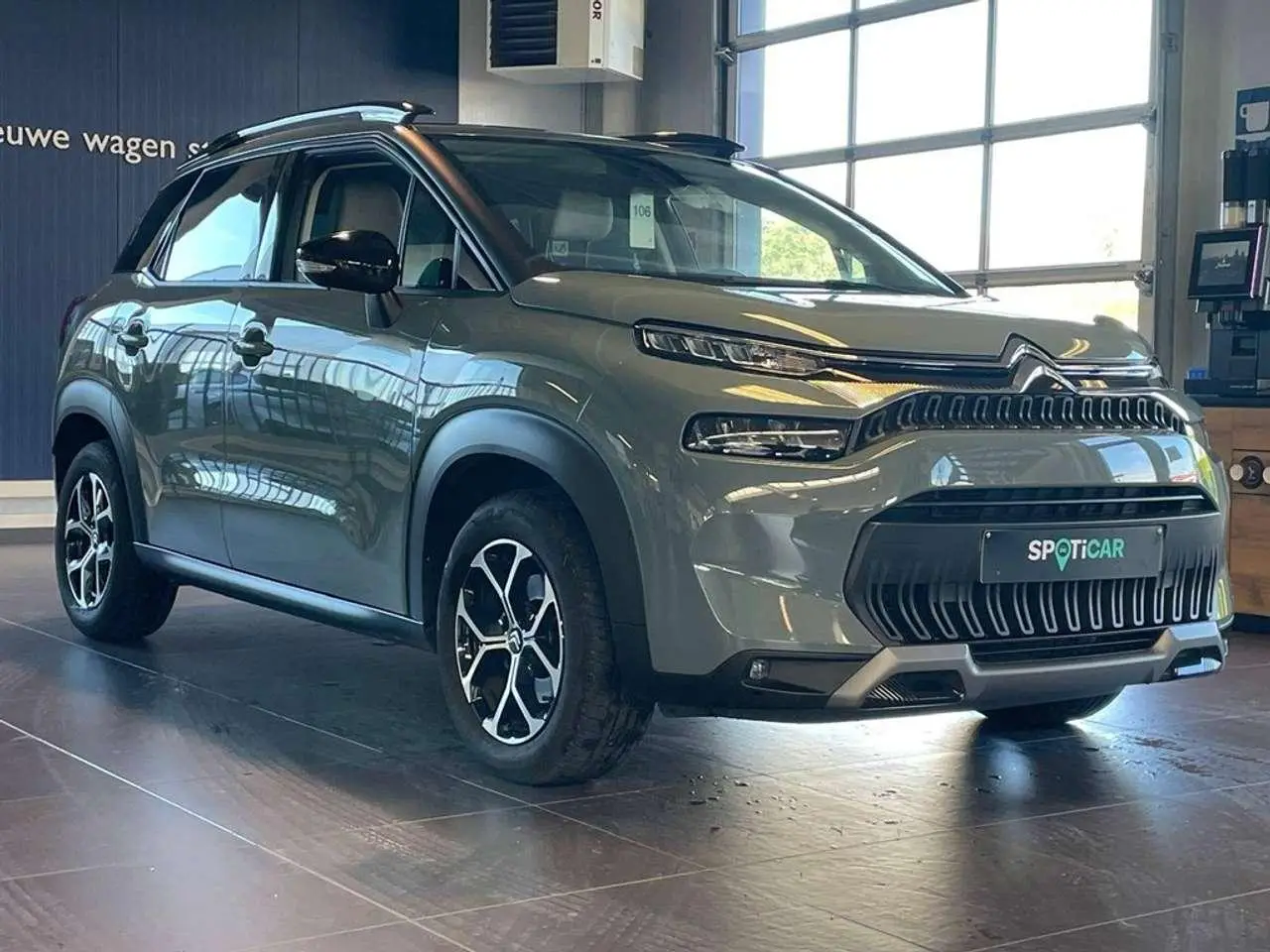 Photo 1 : Citroen C3 Aircross 2023 Petrol