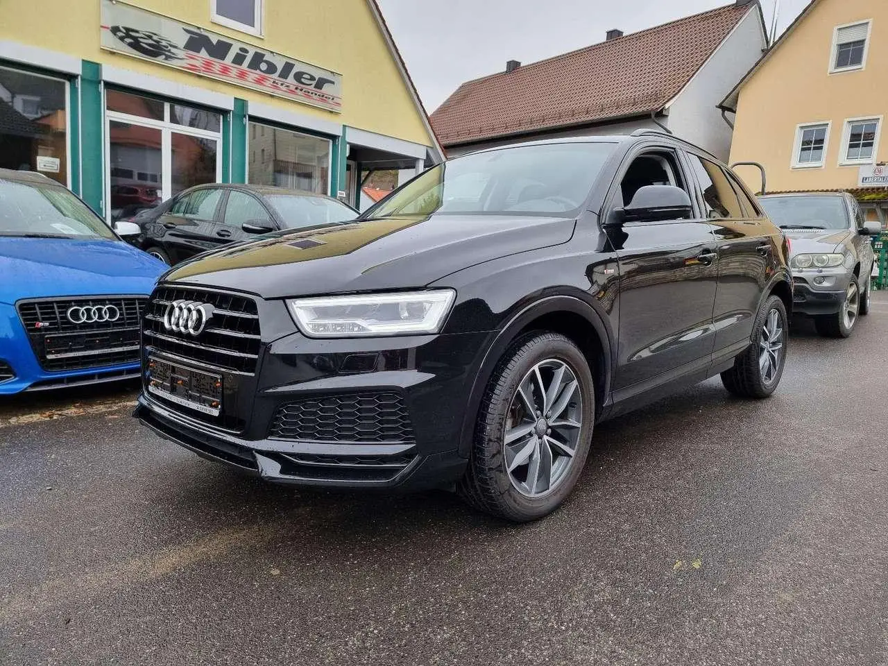 Photo 1 : Audi Q3 2018 Petrol