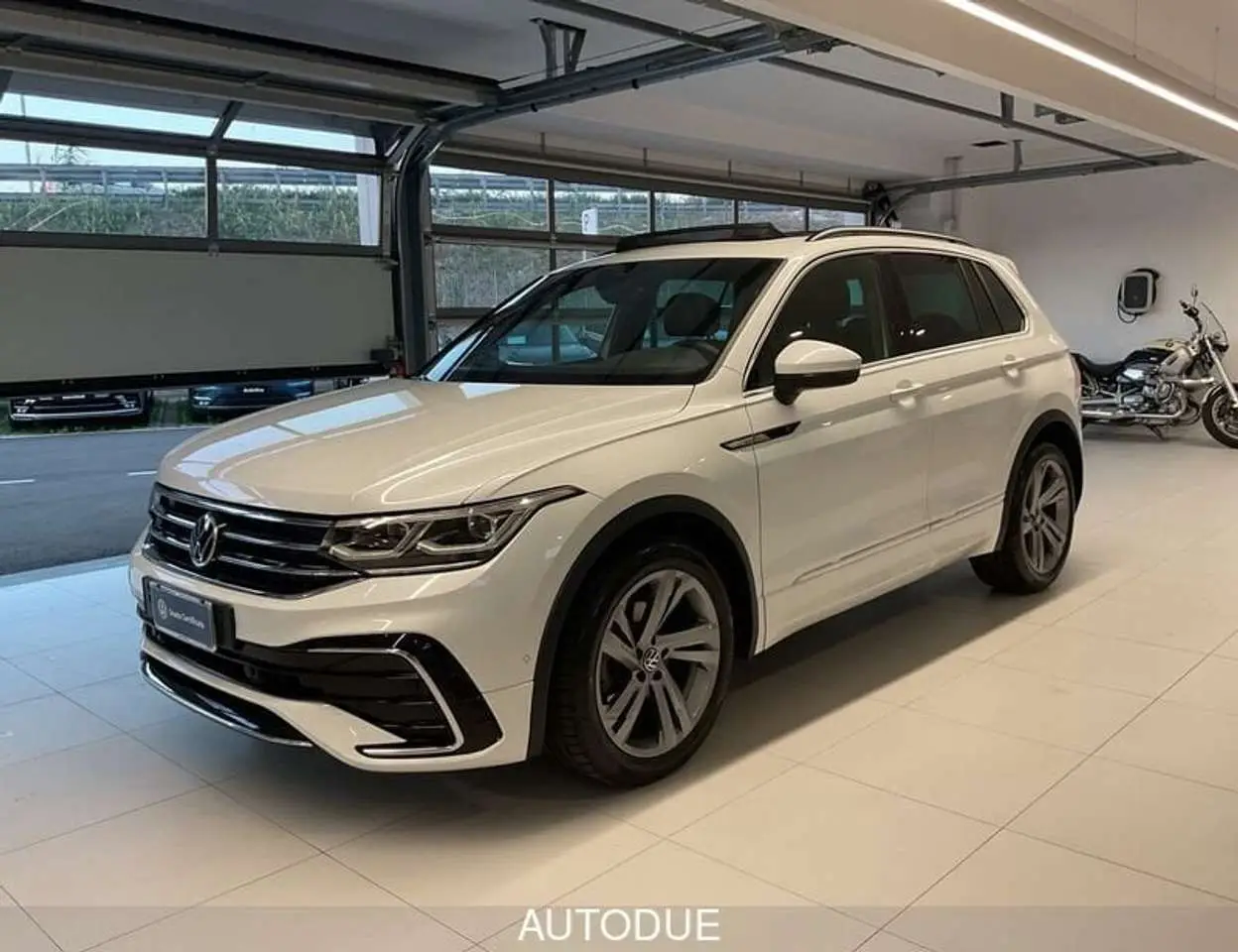 Photo 1 : Volkswagen Tiguan 2021 Diesel