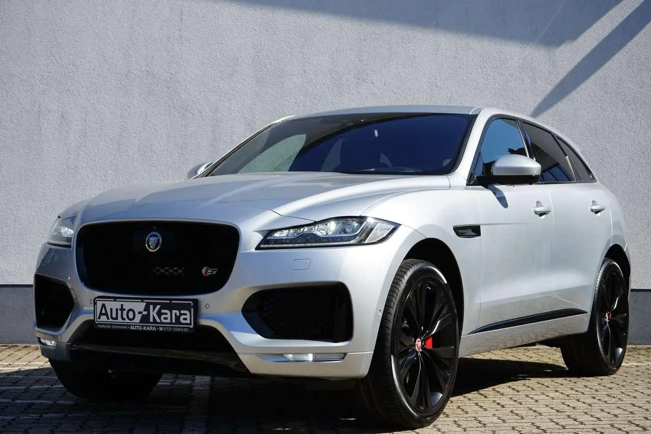 Photo 1 : Jaguar F-pace 2016 Diesel