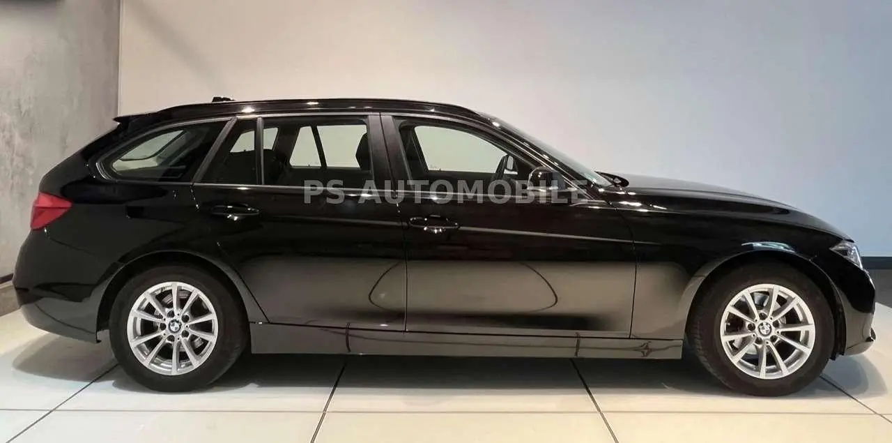 Photo 1 : Bmw Serie 3 2019 Essence