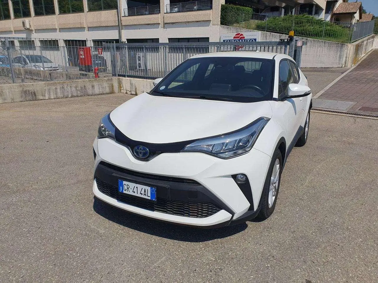 Photo 1 : Toyota C-hr 2023 Hybrid