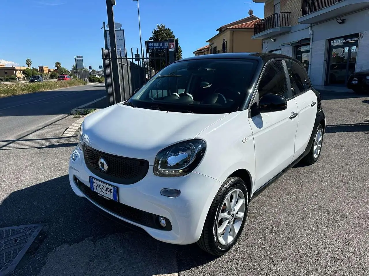 Photo 1 : Smart Forfour 2018 Petrol