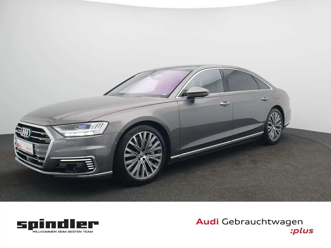 Photo 1 : Audi A8 2020 Hybrid