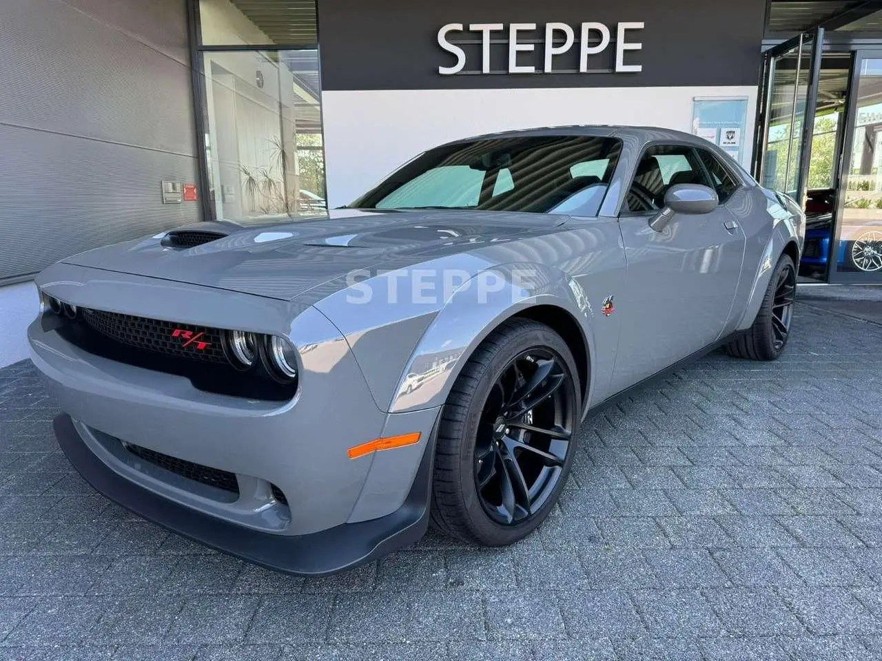 Photo 1 : Dodge Challenger 2024 Petrol