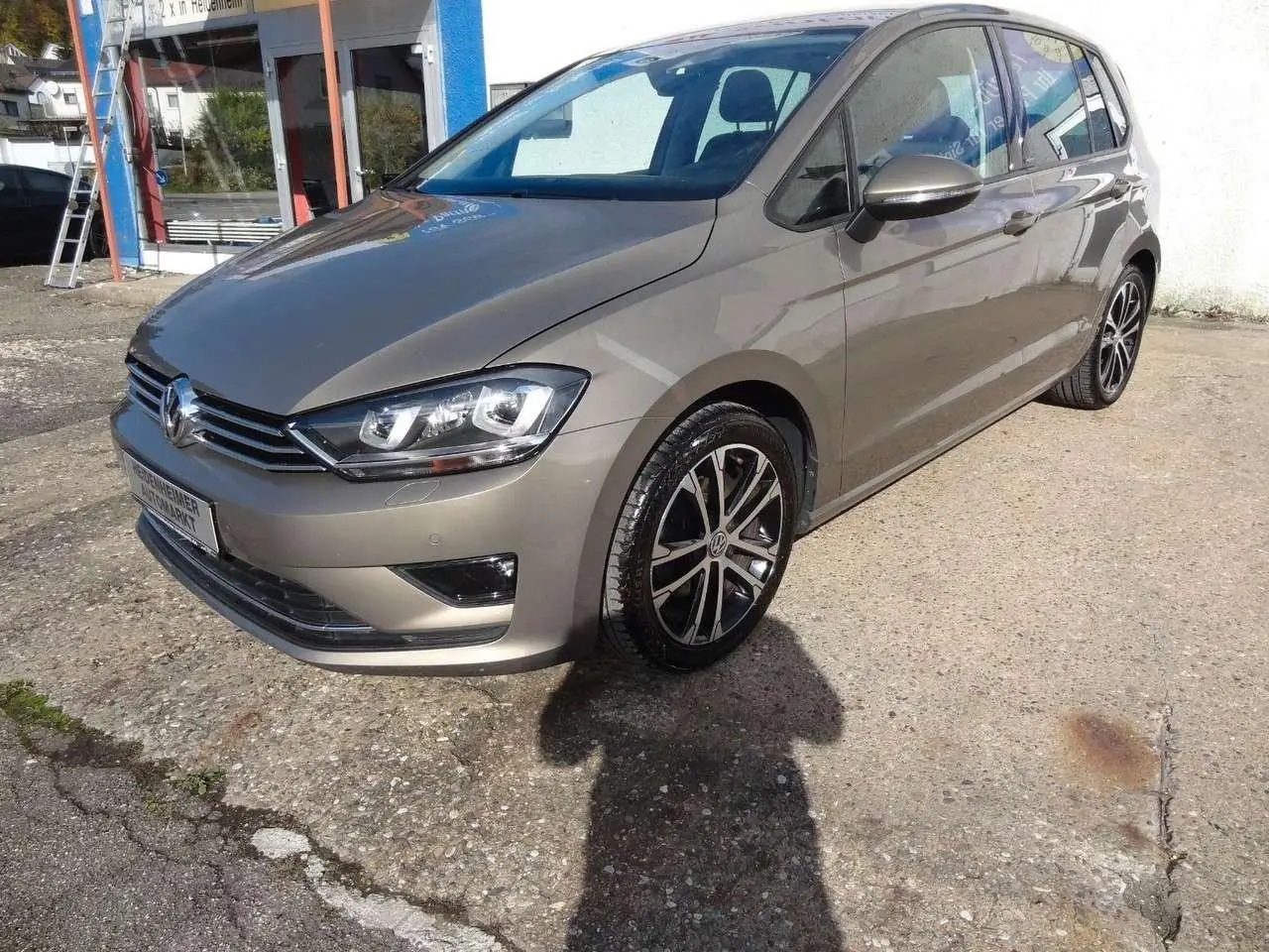 Photo 1 : Volkswagen Golf 2016 Petrol