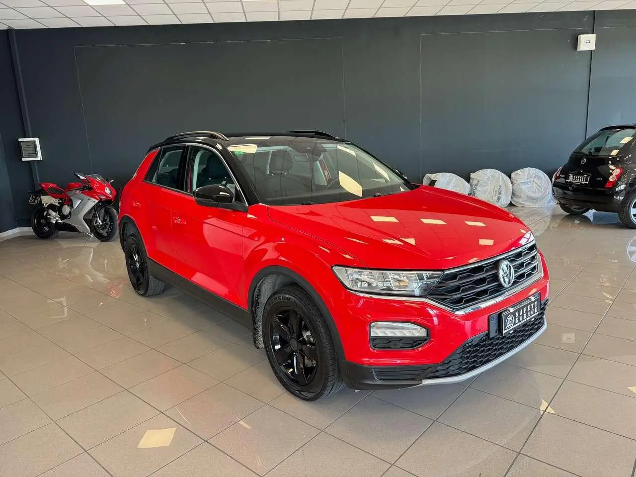 Photo 1 : Volkswagen T-roc 2019 Essence