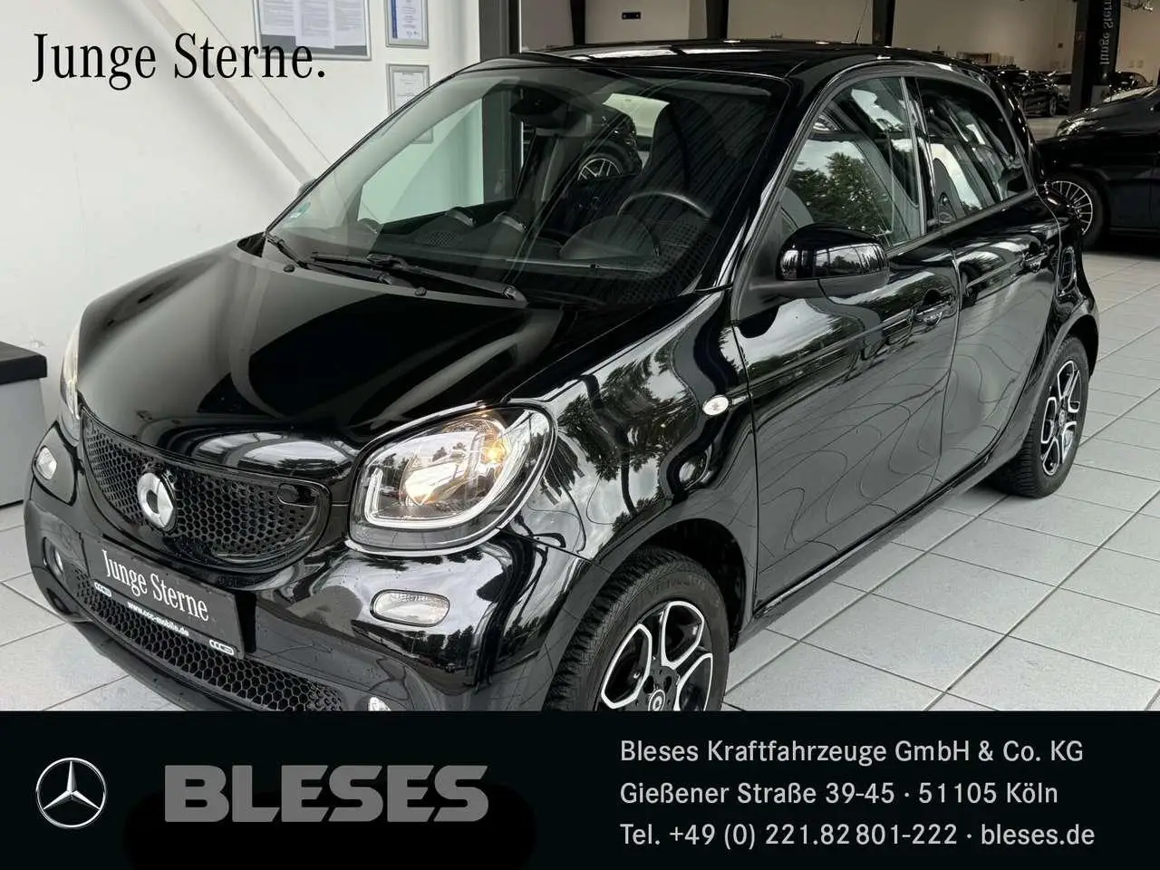 Photo 1 : Smart Forfour 2019 Essence