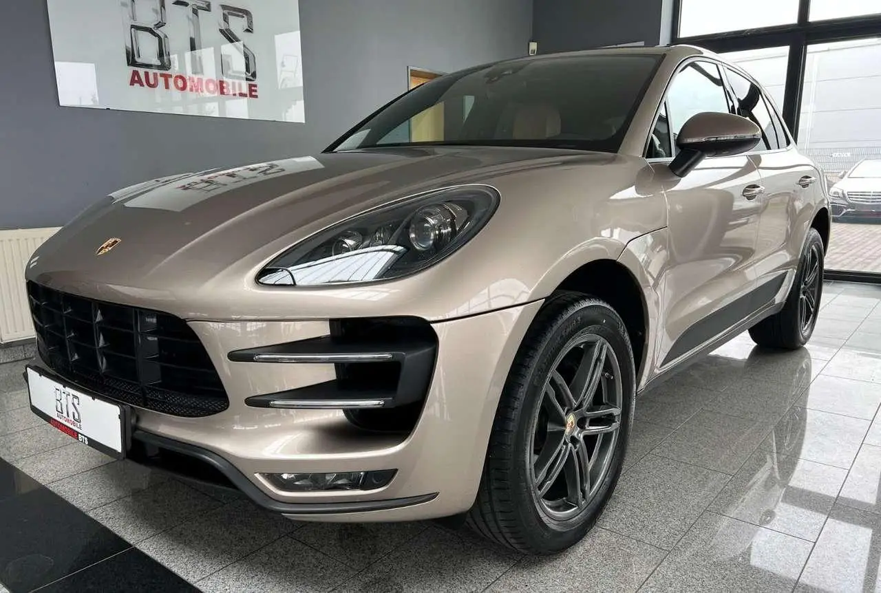 Photo 1 : Porsche Macan 2018 Essence