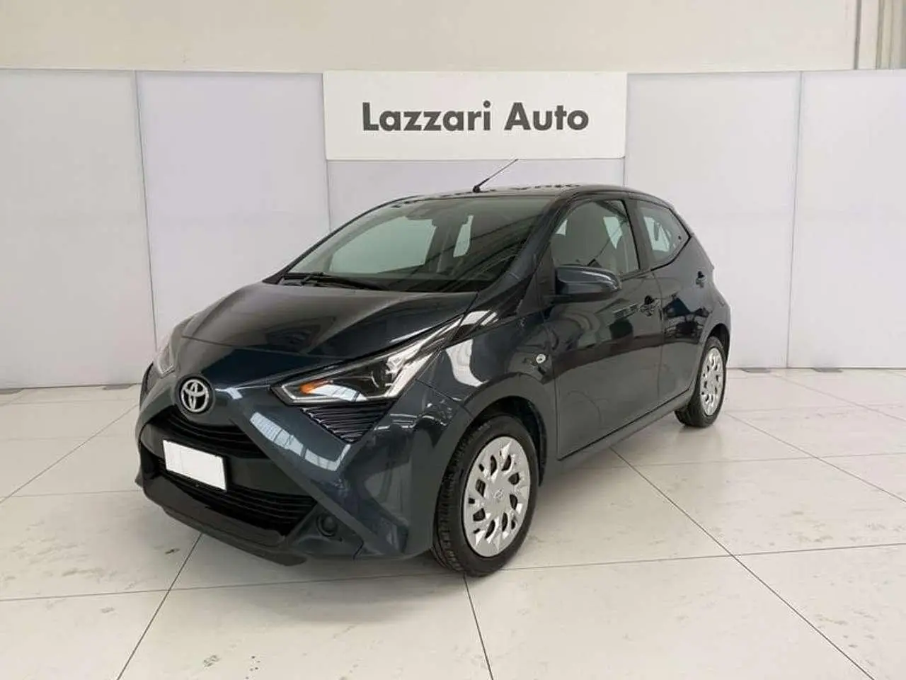 Photo 1 : Toyota Aygo 2019 Petrol