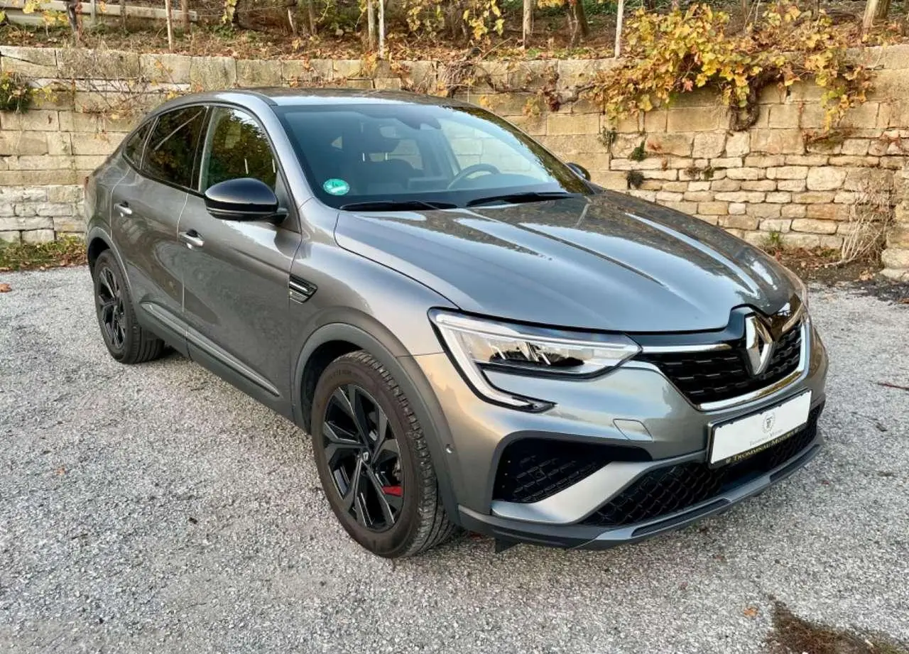 Photo 1 : Renault Arkana 2022 Essence