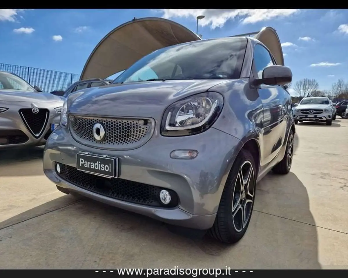 Photo 1 : Smart Fortwo 2018 Essence