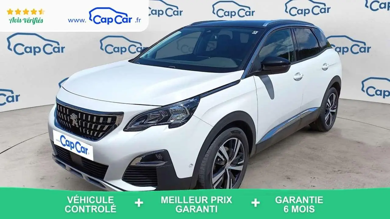 Photo 1 : Peugeot 3008 2020 Essence