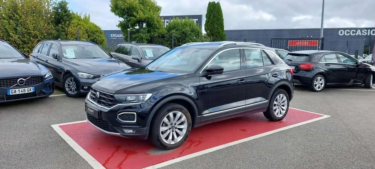 Photo 1 : Volkswagen T-roc 2021 Essence