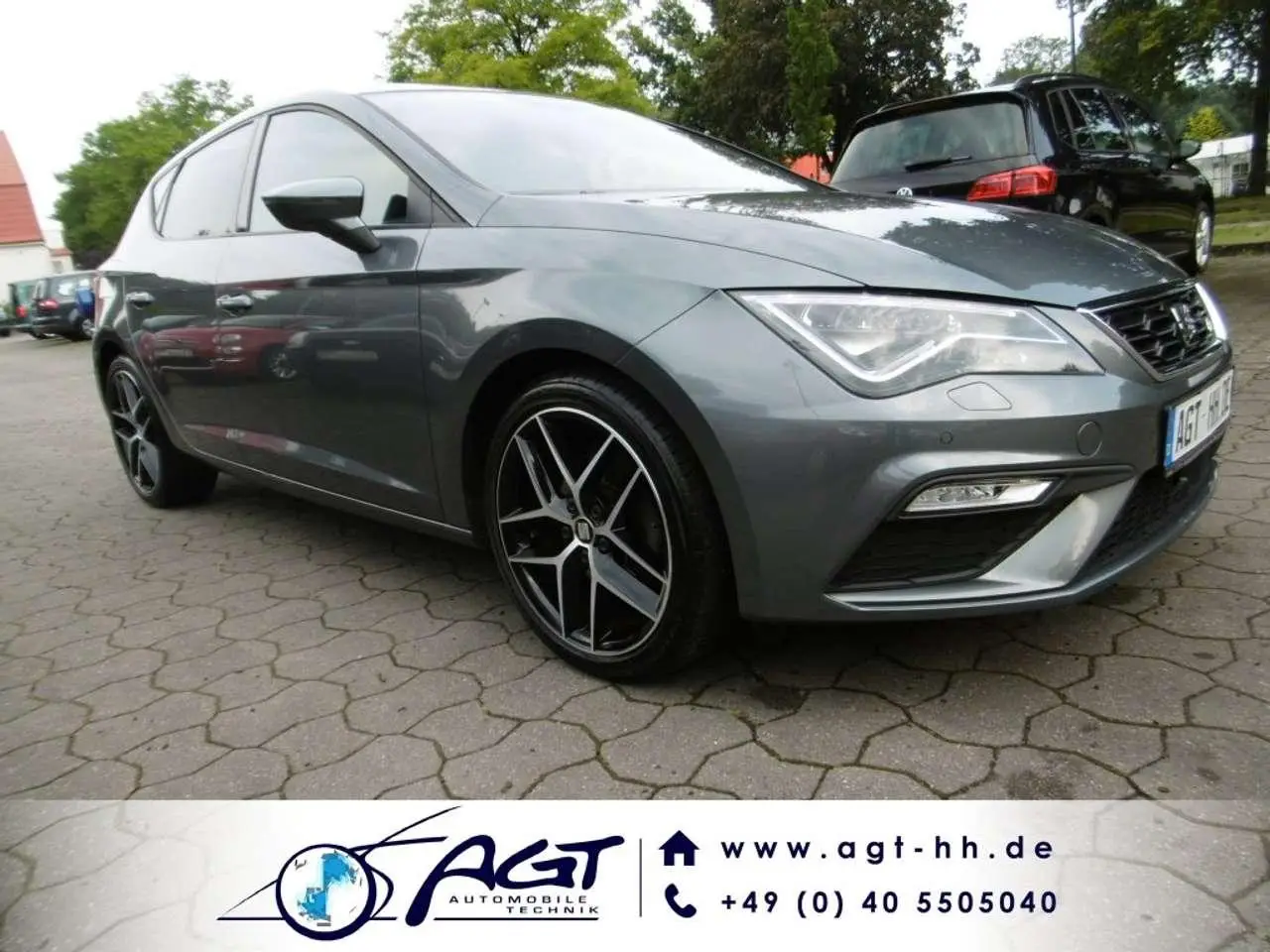 Photo 1 : Seat Leon 2017 Petrol