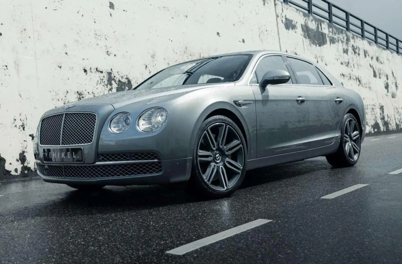 Photo 1 : Bentley Flying Spur 2017 Petrol