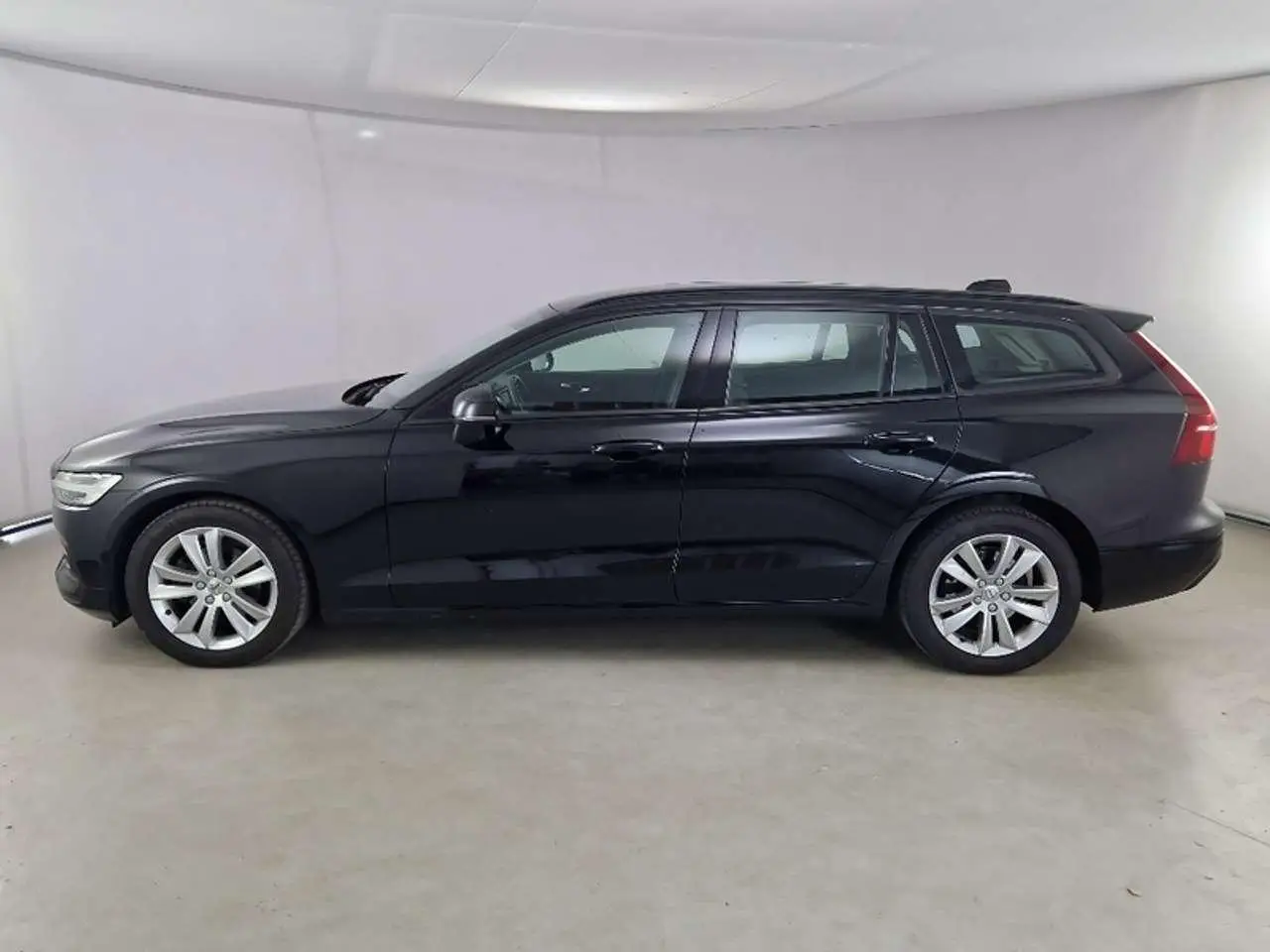 Photo 1 : Volvo V60 2020 Diesel