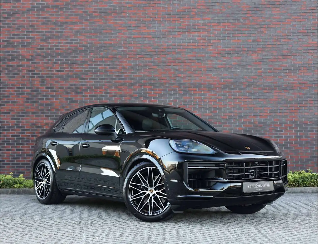 Photo 1 : Porsche Cayenne 2024 Hybride