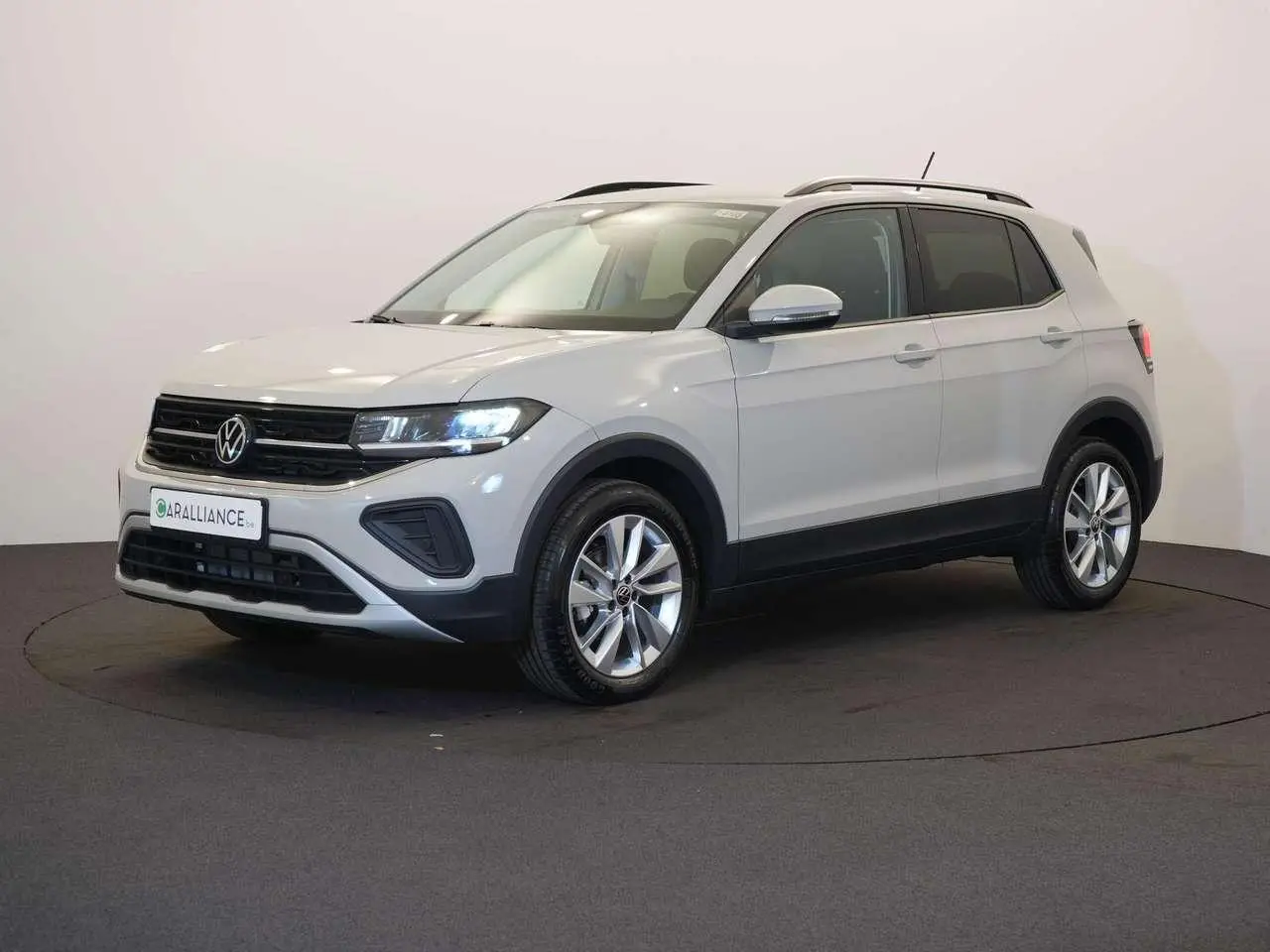 Photo 1 : Volkswagen T-cross 2024 Petrol