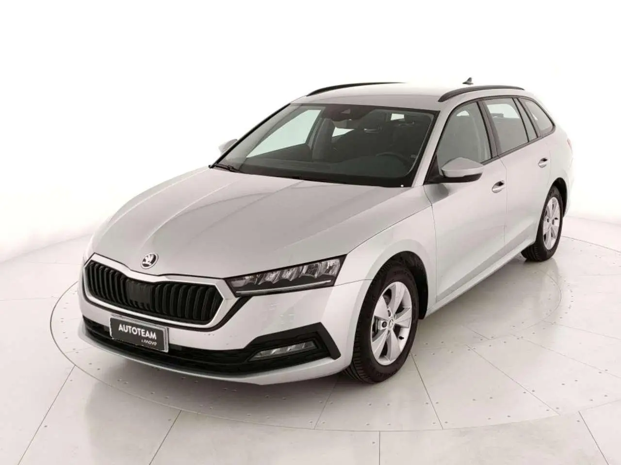 Photo 1 : Skoda Octavia 2021 Diesel