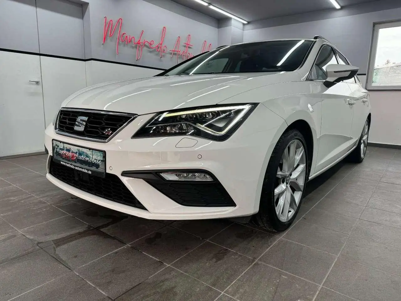 Photo 1 : Seat Leon 2017 Essence