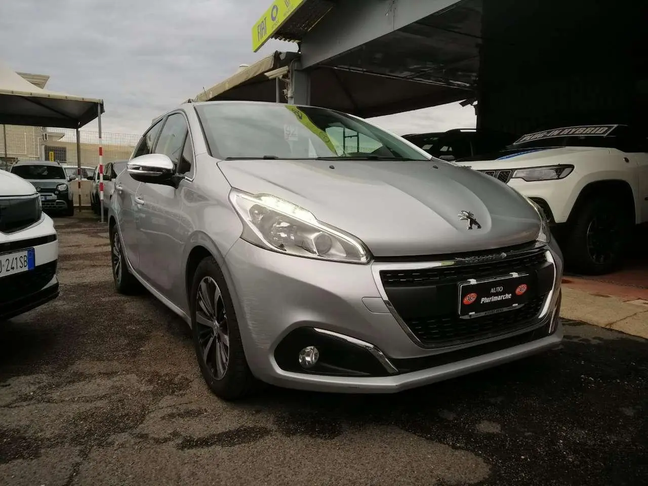 Photo 1 : Peugeot 208 2017 Diesel